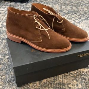 Allen’s Edmonds Gobi Suede Chukka Boot
